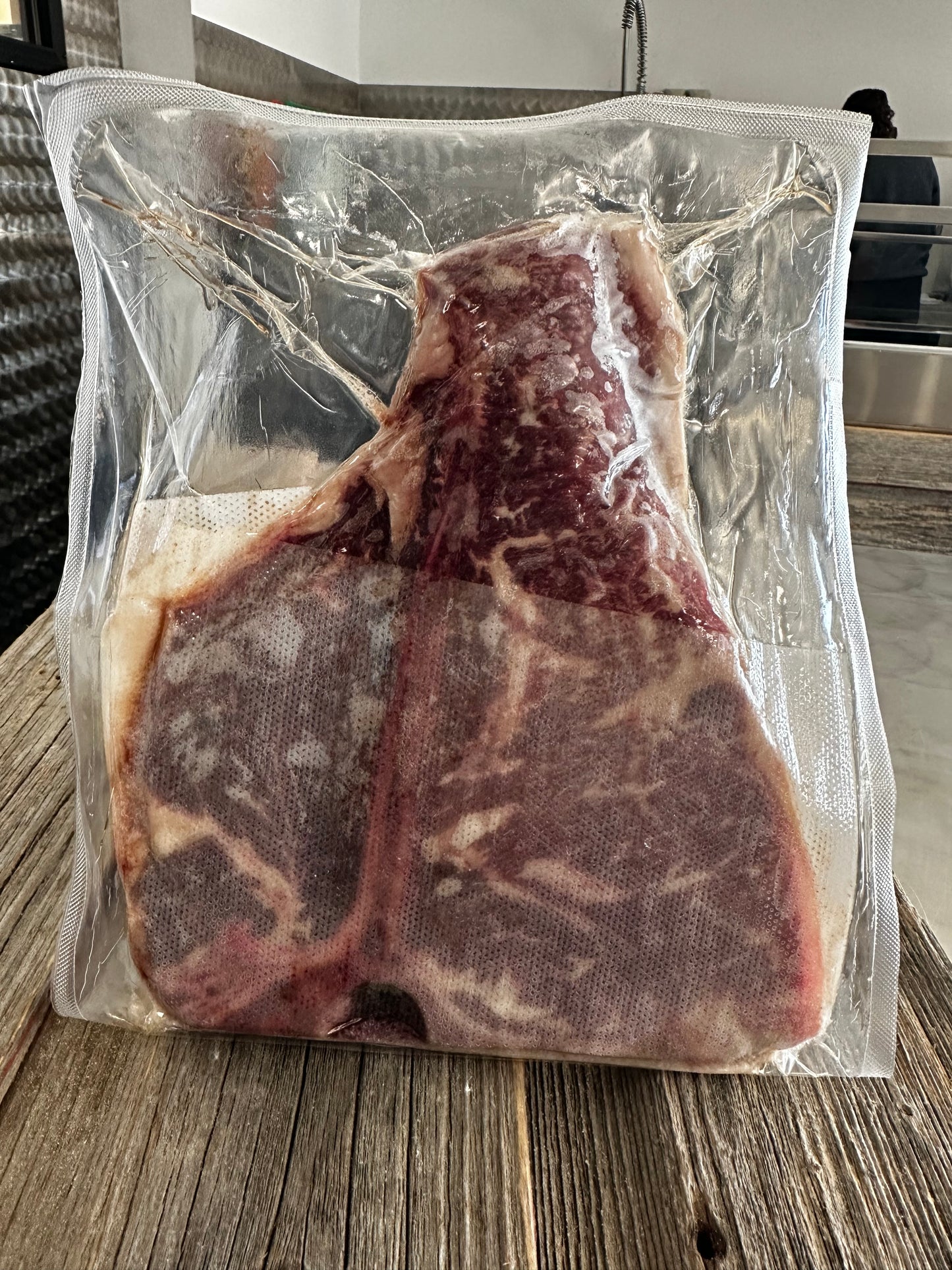 T-Bone Steak 16-18oz AAA